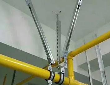 闸阀支撑架的质量要求。价格决定了城北抗震支撑框架的质量。